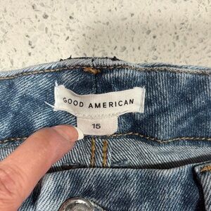Good American Classic Blue Jeans